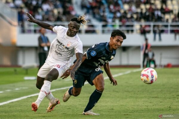 Persis Solo Mengharapkan Dukungan Penuh Suporter Saat Melawan Dewa United Persis Solo Mengharapkan Dukungan Penuh Suporter Saat Melawan Dewa United