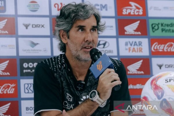 Setelah Tinggalkan Bali United, Teco Cugurra Melanjutkan Kariernya di Indonesia Setelah Tinggalkan Bali United, Teco Cugurra Melanjutkan Kariernya di Indonesia