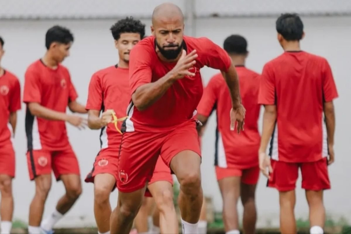 Here are some alternative titles for "Jadwal Lengkap PSM Makassar di Super League Musim 2025/2026":

Kalendar Pertandingan PSM Makassar di Super League 2025/2026
Rencana Pertandingan PSM Makassar untuk Super League 2025/2026
Jadwal Pertandingan PSM Makassar di Super League 2025/2026
Rundown Lengkap PSM Makassar dalam Super League 2025/2026
Jadwal Penuh PSM Makassar di Liga Super Musim 2025/2026
Panduan Pertandingan PSM Makassar di Super League 2025/2026
Daftar Pertandingan PSM Makassar di Super League Musim 2025/2026
Jadwal Pertandingan Penuh PSM Makassar di Liga Super 2025/2026
Jadwal Liga Super PSM Makassar untuk Musim 2025/2026
Semua Jadwal PSM Makassar di Super League 2025/2026

Feel free to choose any of these options or mix and match elements to create your preferred title!